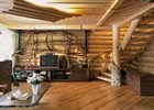 Интерьер загородного деревянного дома
